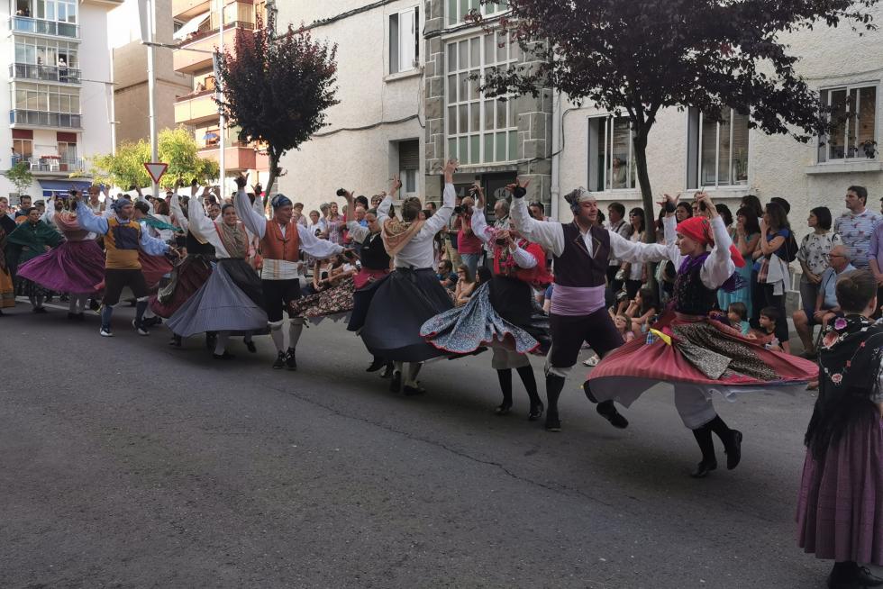 Jaca celebra el Festival Folklórico de los Pirineos 2019