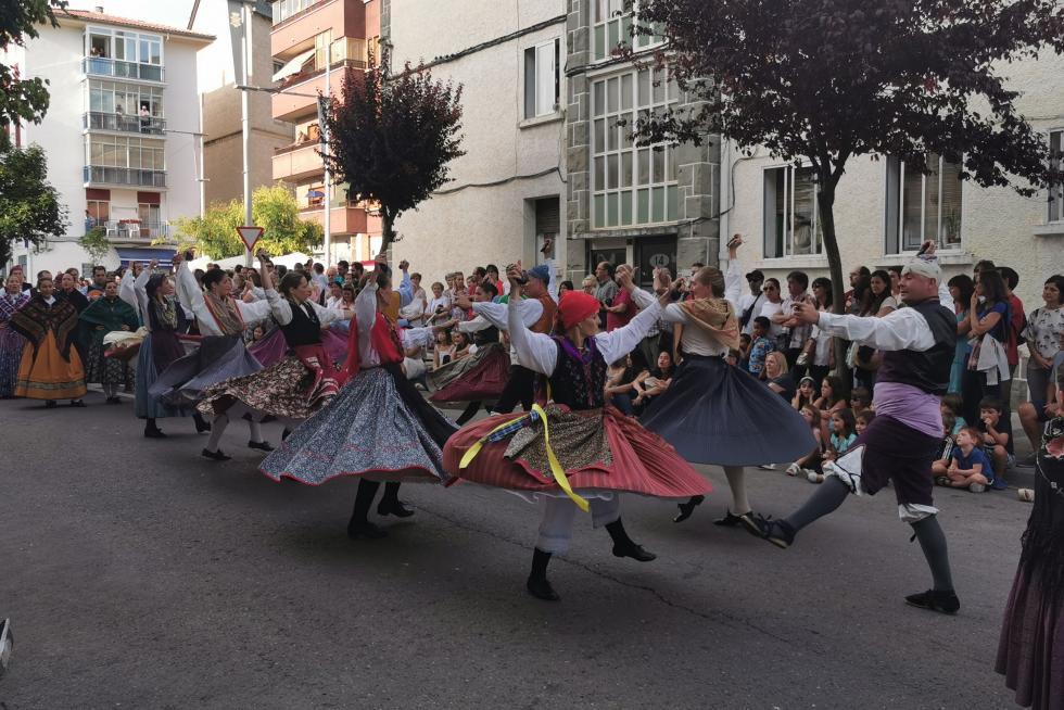 Jaca celebra el Festival Folklórico de los Pirineos 2019