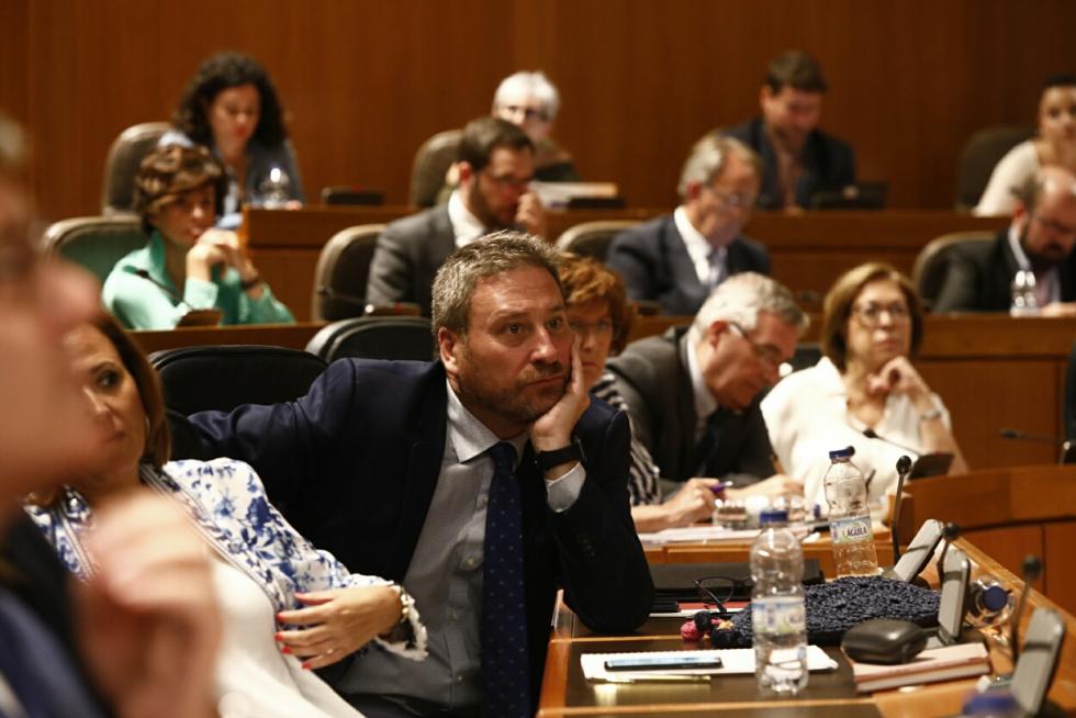 Segunda sesión del debate de investidura de Lambán en las Cortes de Aragón.
