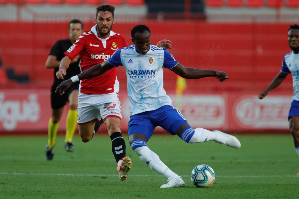 Partido entre el Real Zaragoza y el Nástic.