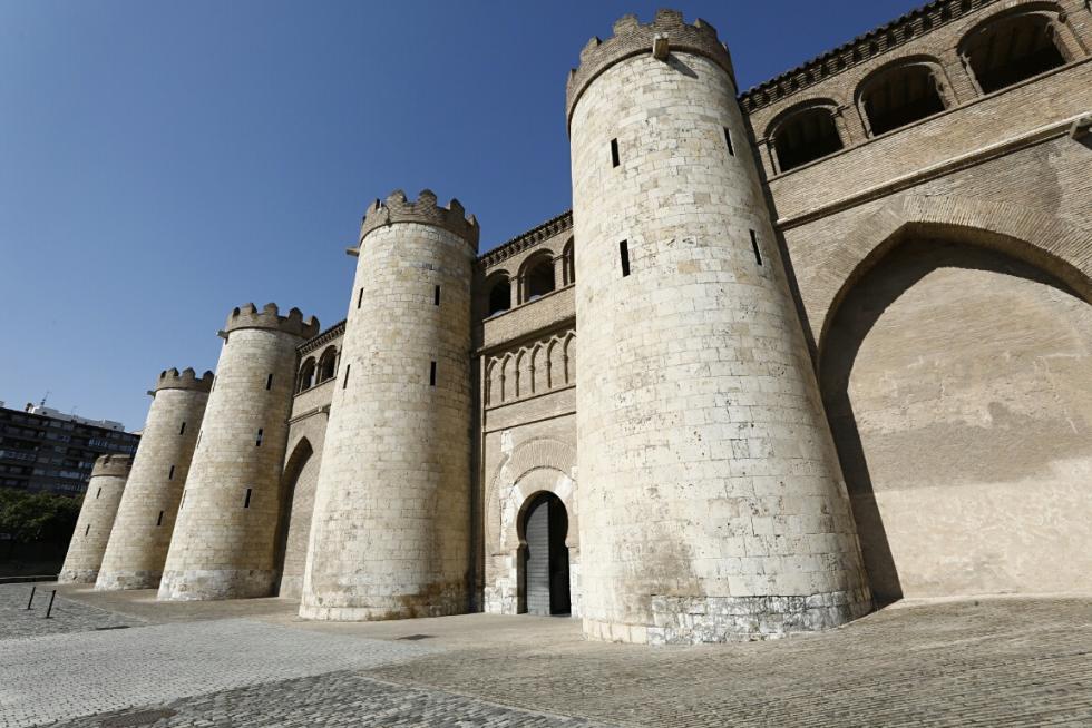 Toma de posesión de Javie Lambán como presidente de Aragón en el palacio de la Aljafería