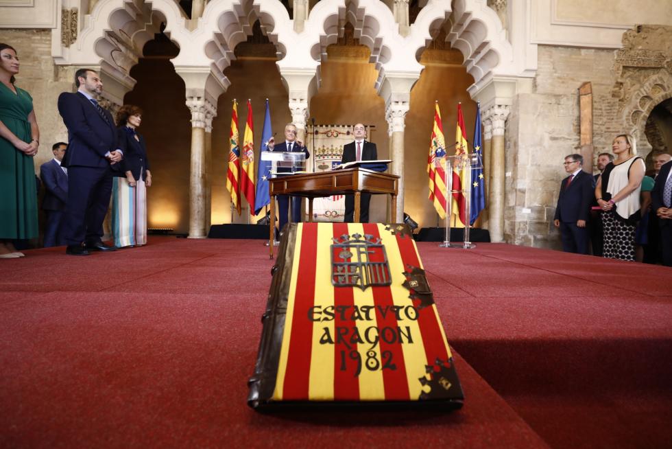 Toma de posesión de Javier Lambán como presidente de Aragón