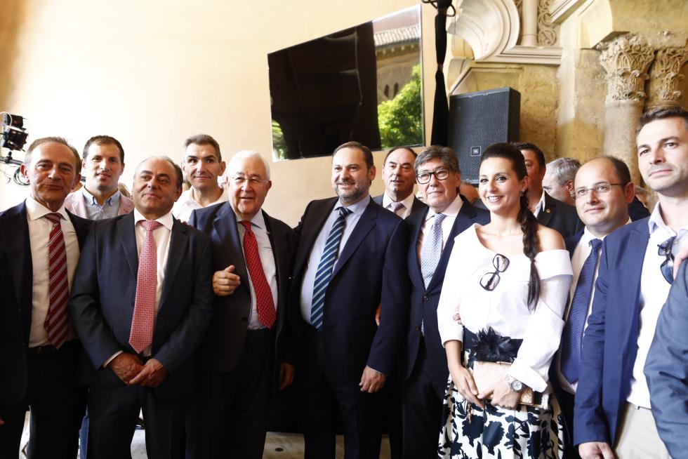 Toma de posesión de Javier Lambán como presidente de Aragón en el palacio de la Aljafería.