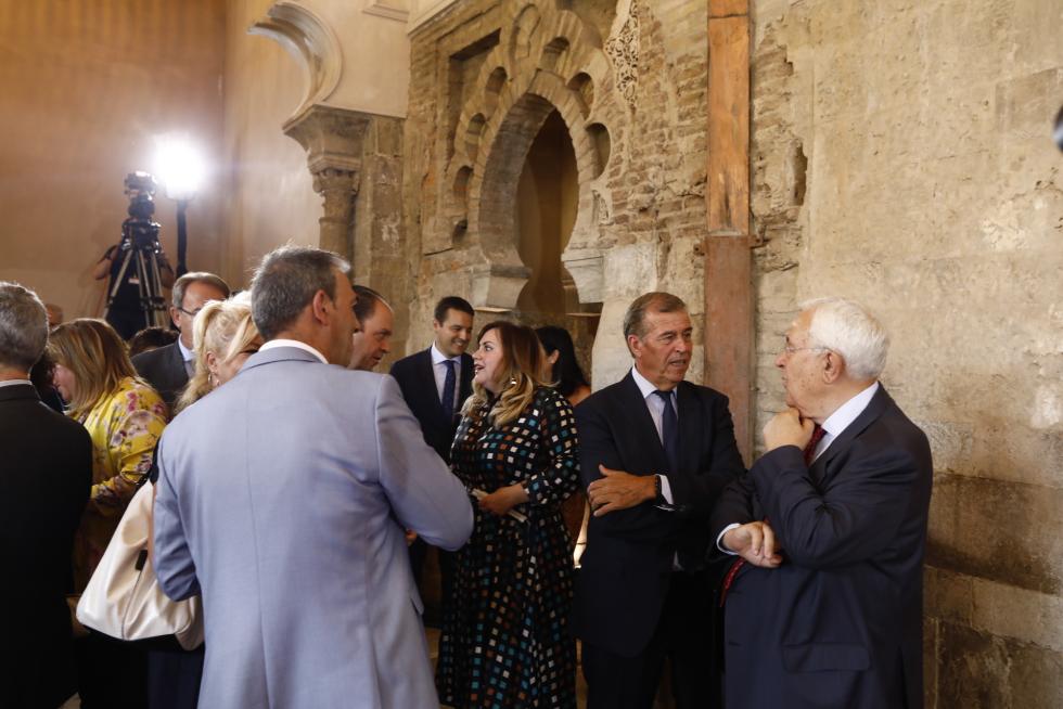 Toma de posesión de Javier Lambán como presidente de Aragón en el palacio de la Aljafería.
