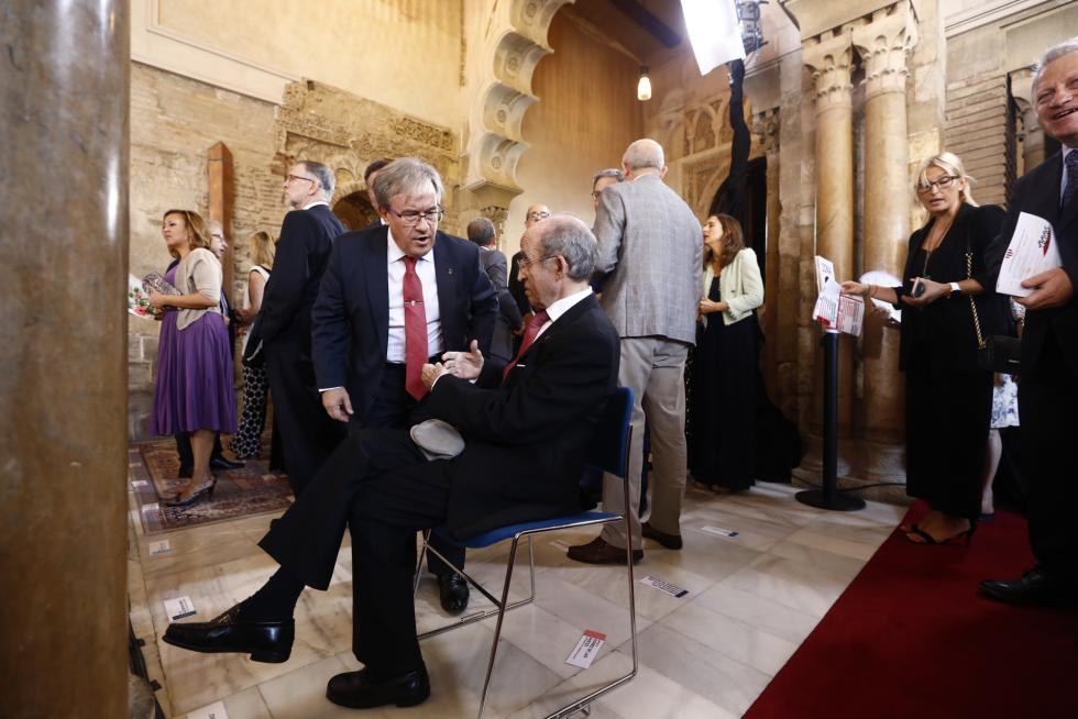 Toma de posesión de Javier Lambán como presidente de Aragón en el palacio de la Aljafería.