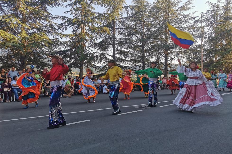 Última jornada del Festival Folklórico de los Pirineos.