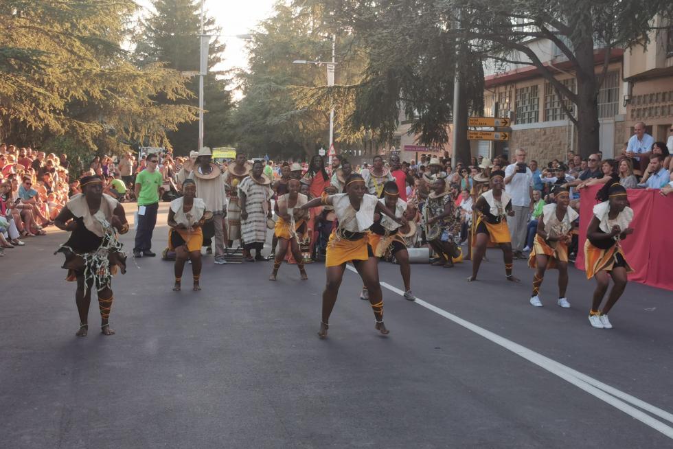 Última jornada del Festival Folklórico de los Pirineos.