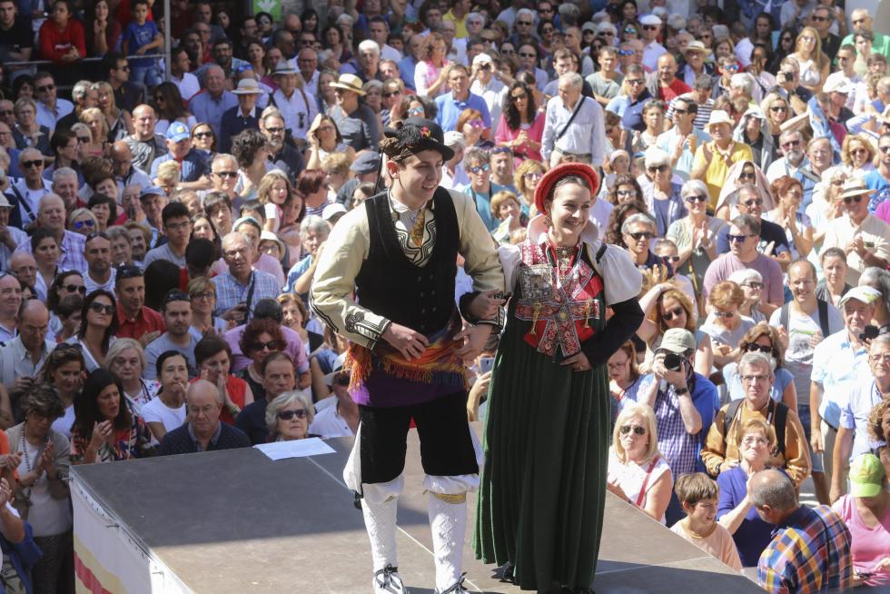 Fotos del Traje Típico Ansotano