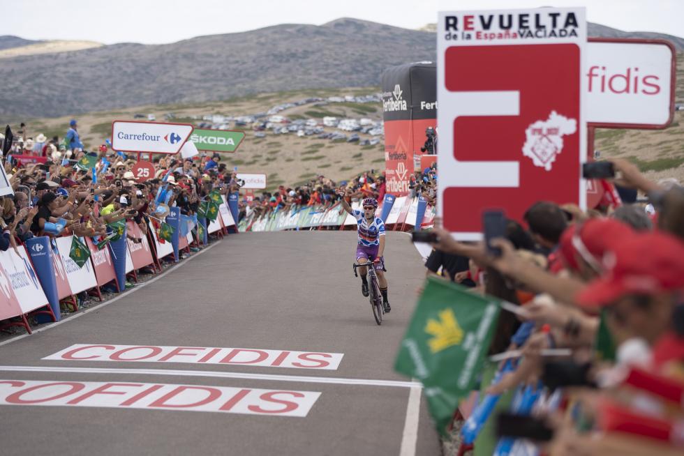 Madrazo sorprende en Javalambre y López es el nuevo líder de la Vuelta a España