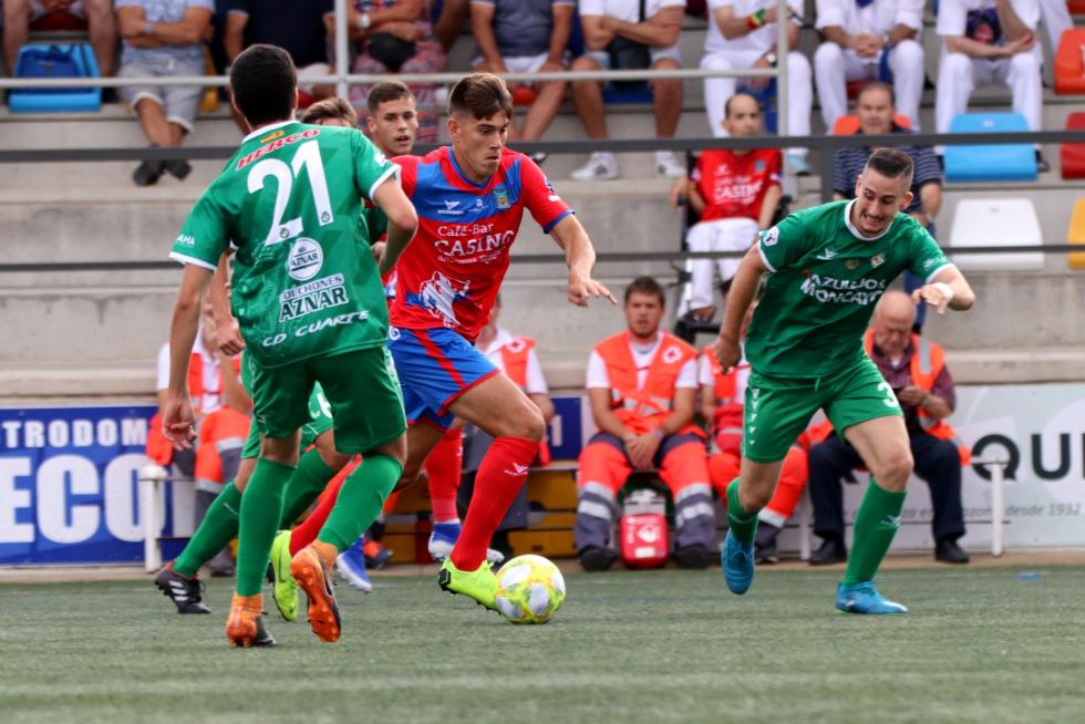 Fútbol. Tercera División- Tarazona vs. Cuarte.