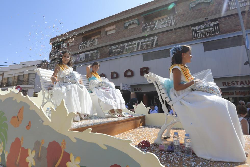 San Antolín se ha abierto con actos multitudinarios como la cabalgata, la discomóvil y las verbenas de noche.