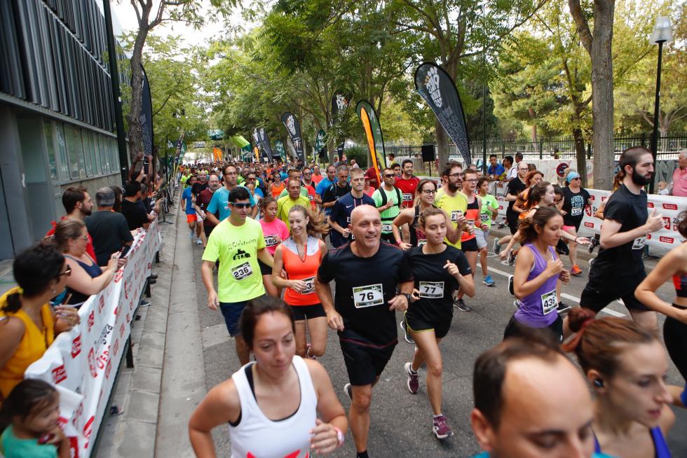 Unas 400 personas han participado en la 4K que se ha celebrado este domingo por la mañana en Zaragoza.