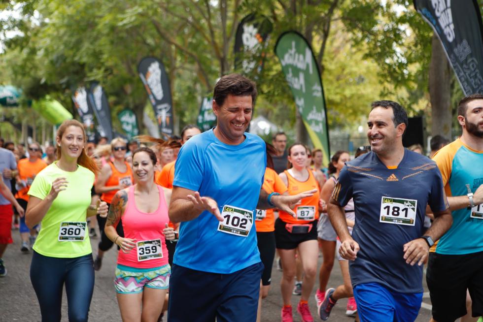 Unas 400 personas han participado en la 4K que se ha celebrado este domingo por la mañana en Zaragoza.