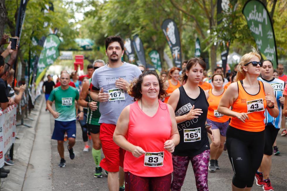 Unas 400 personas han participado en la 4K que se ha celebrado este domingo por la mañana en Zaragoza.