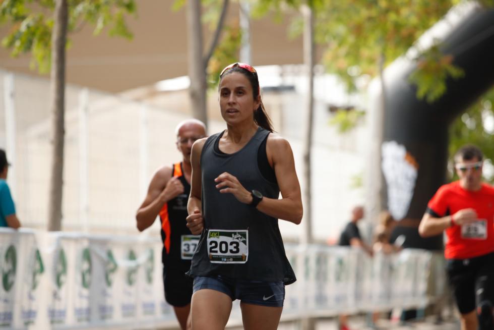 Unas 400 personas han participado en la 4K que se ha celebrado este domingo por la mañana en Zaragoza.