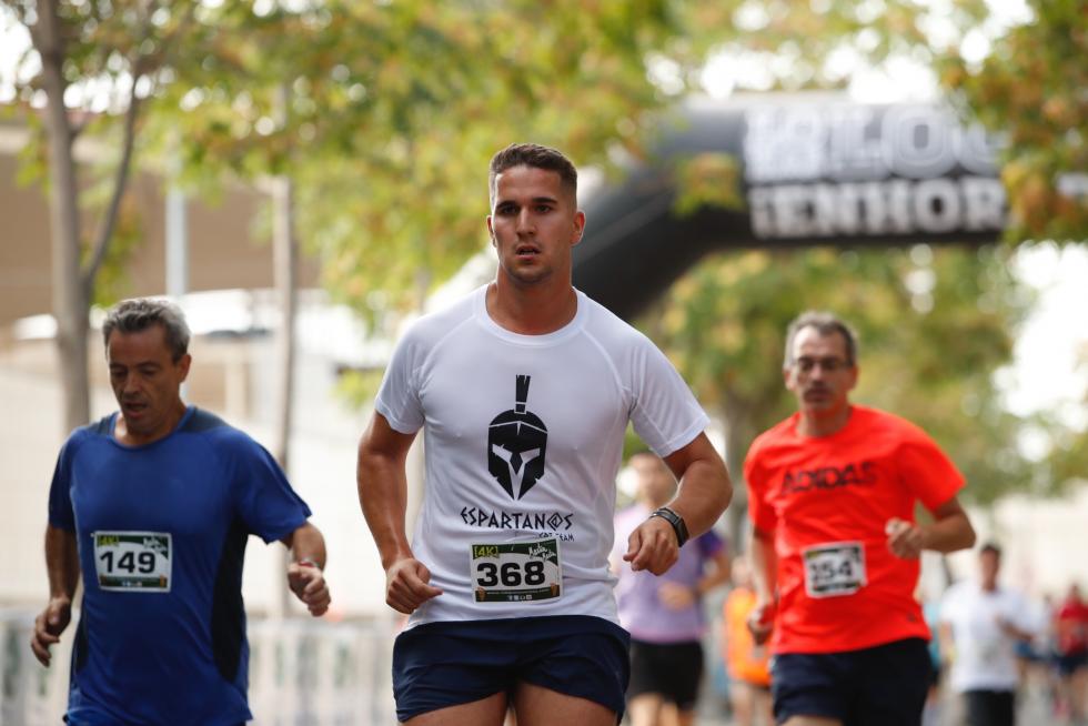 Unas 400 personas han participado en la 4K que se ha celebrado este domingo por la mañana en Zaragoza.