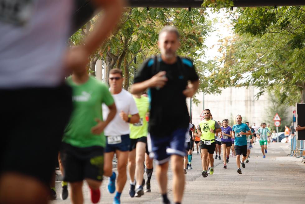 Unas 400 personas han participado en la 4K que se ha celebrado este domingo por la mañana en Zaragoza.