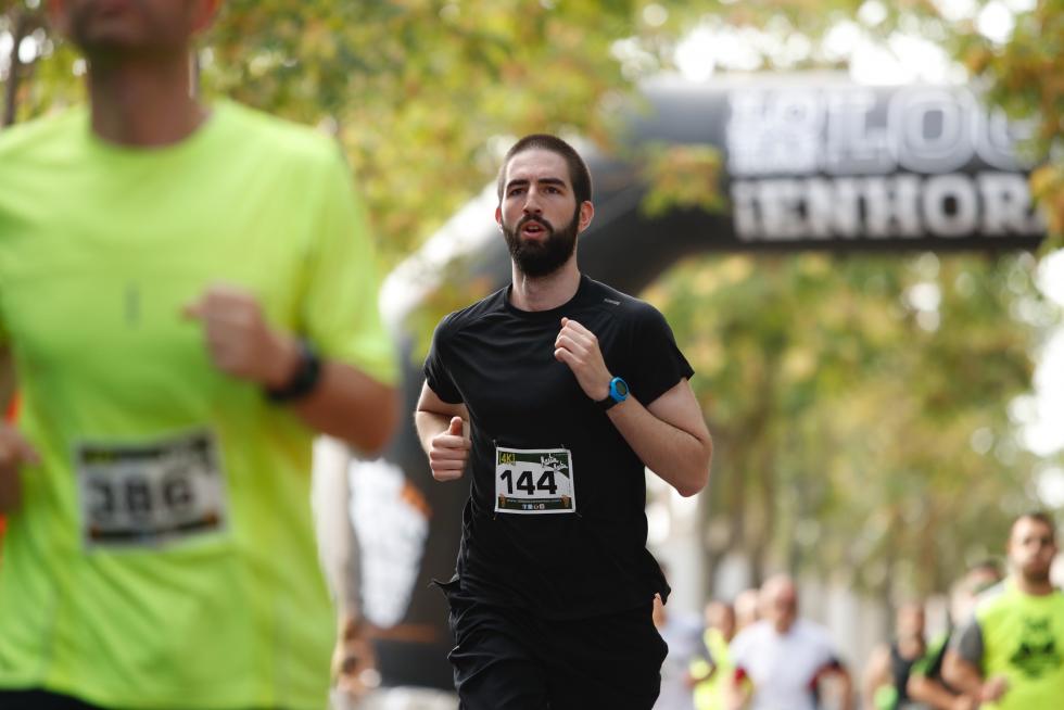 Unas 400 personas han participado en la 4K que se ha celebrado este domingo por la mañana en Zaragoza.