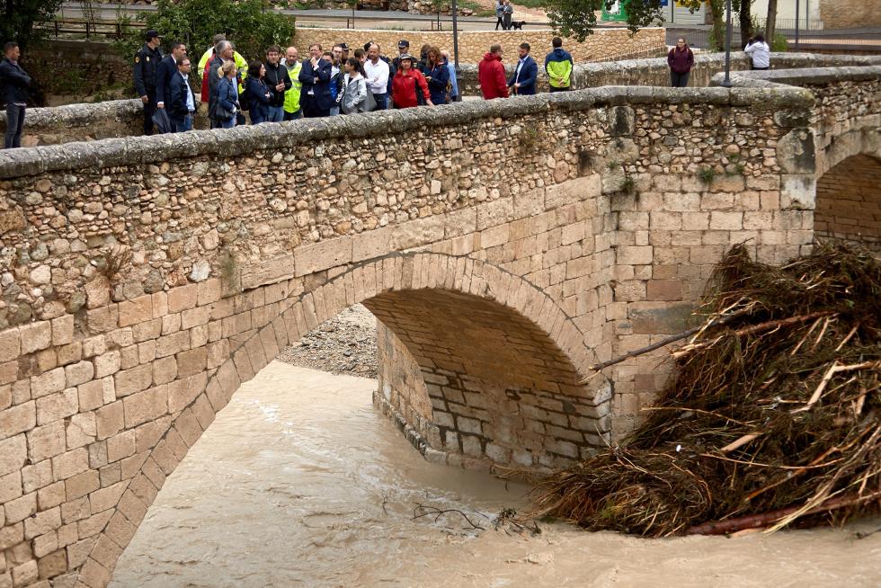 El temporal de lluvias en el levante español deja dos muertos, varios heridos y decenas de desalojados por las inundaciones.
