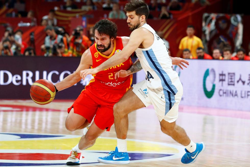 La final del Mundial de Baloncestos entre Argentina y España, en imágenes
