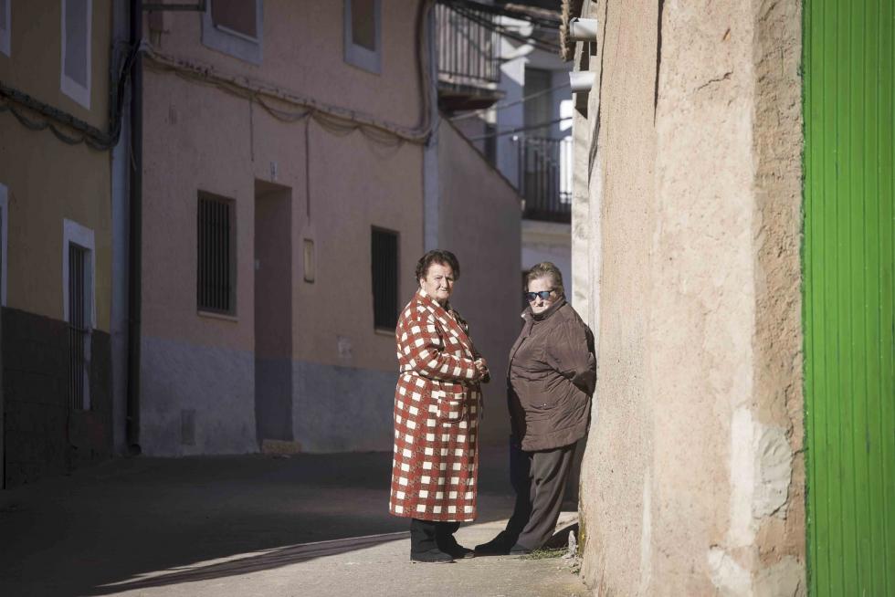 Carmen Hernández y Rosario Bermejo en Cervera de la Cañada