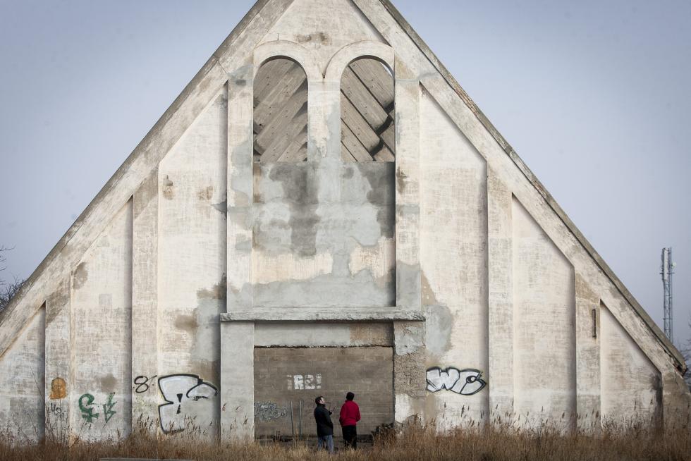 'La Pirámide’ de Pura Sal, ejemplo de arquitectura industrial aragonesa en Alcalá de Ebro