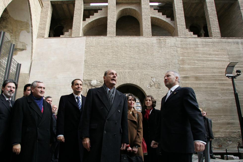 Chirac en Zaragoza, durante la XII Cumbre Hispano-Francesa