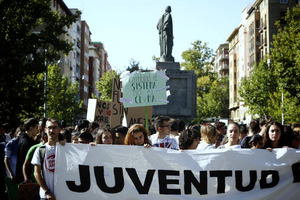 Manifestación por el clima en Zaragoza.