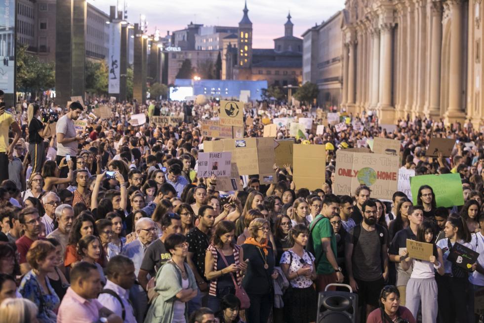 Manifestación por el clima en Zaragoza