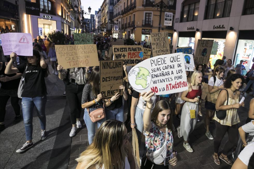 Manifestación por el clima en Zaragoza