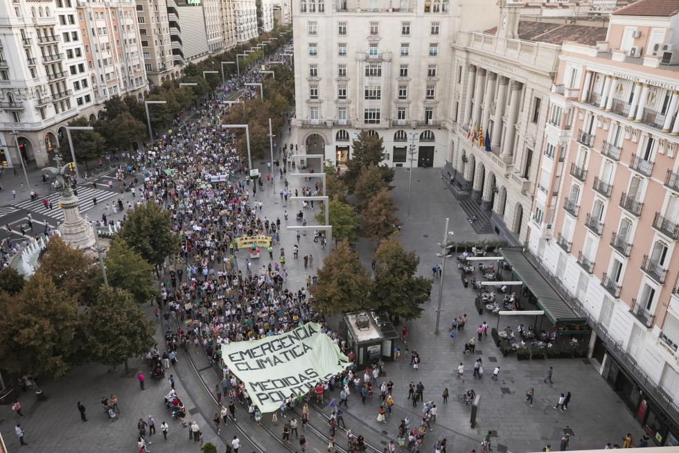 Manifestación por el clima en Zaragoza
