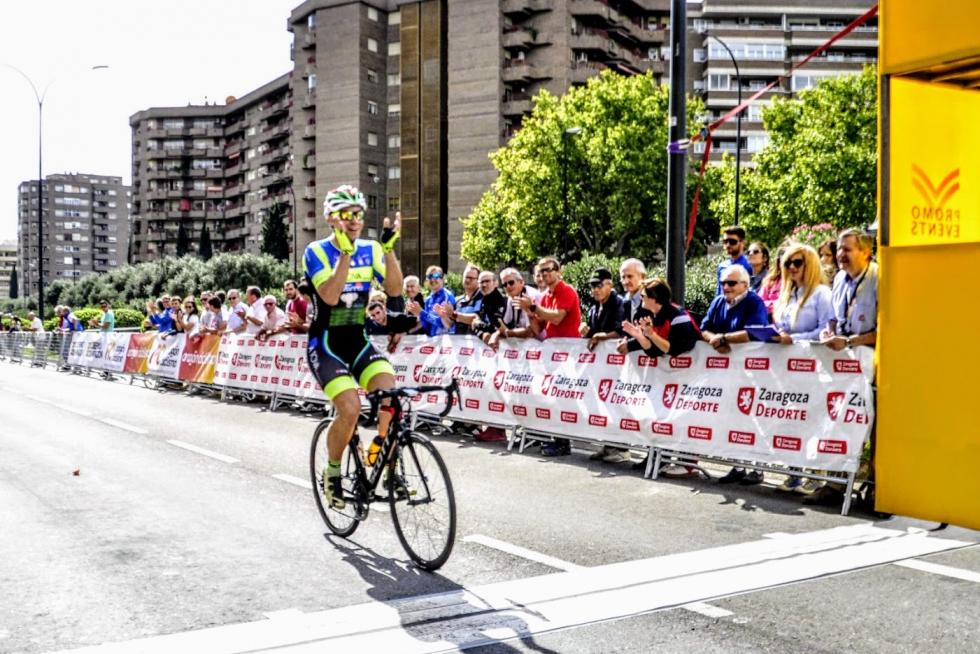 Criterium Ciclista de Fiestas del Pilar 2019 en la avenida Cesáreo Alierta