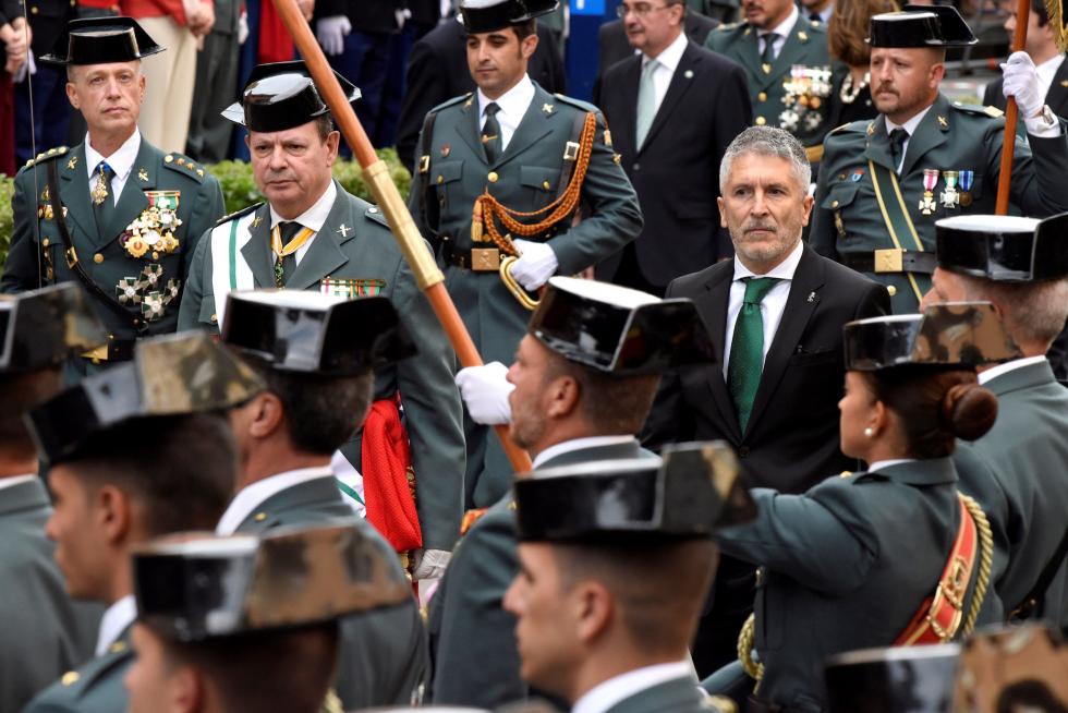 El ministro del Interior en funciones, Fernando Grande Marlaska, ha presidido esta multitudinaria ceremonia en la que han tenido un especial protagonismo los grupos de rescates en montaña.