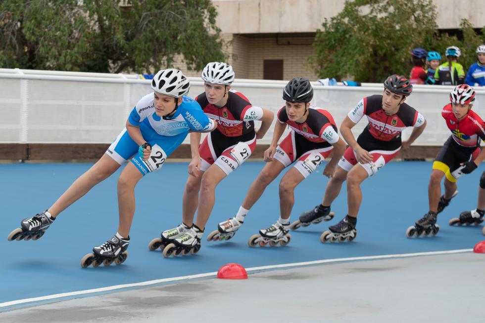 El patinaje de velocidad en las Fiestas del Pilar 2019 de Zaragoza fue el protagonista en el patinódromo La Bozada
