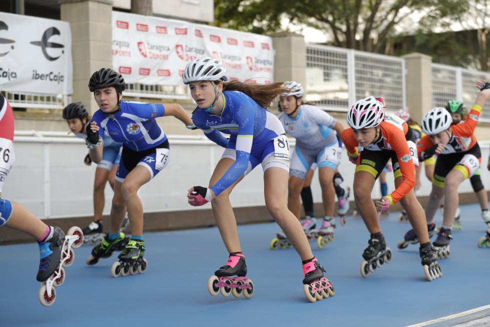 El patinaje de velocidad en las Fiestas del Pilar 2019 de Zaragoza fue el protagonista en el patinódromo La Bozada
