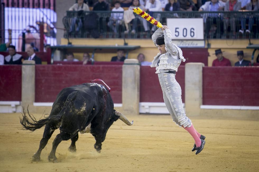 Imágenes de la Feria Taurina del Pilar 2019 protagonizada este domingo, 6 de octubre, por Morante de la Puebla y Urdiales.