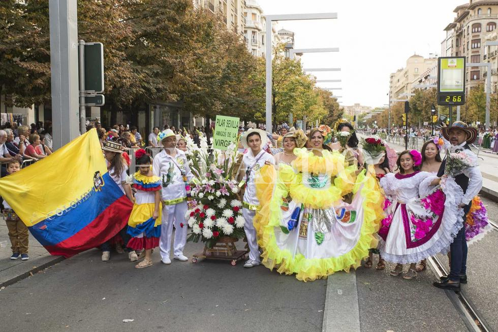 GRUPO PILAR SEVILLA Y AMIGOS DE LA VIRGEN