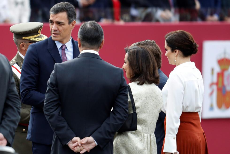 Los Reyes presiden el desfile del Día de la Fiesta Nacional