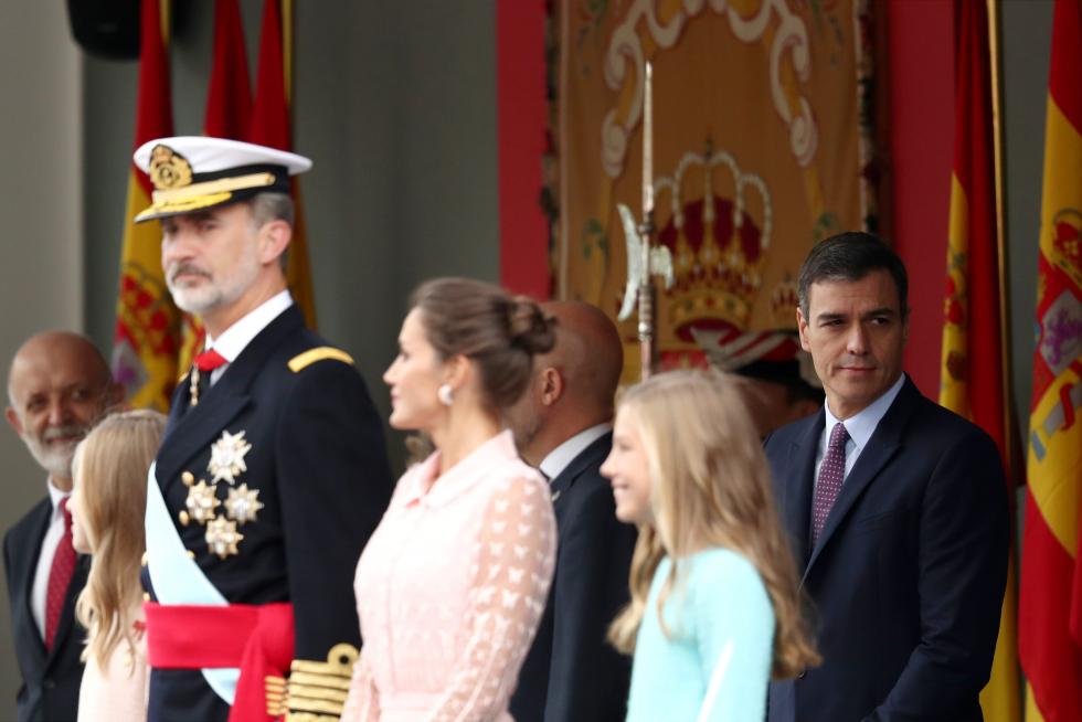 Los Reyes presiden el desfile del Día de la Fiesta Nacional