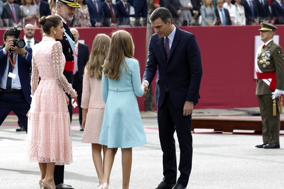 Los Reyes presiden el desfile del Día de la Fiesta Nacional