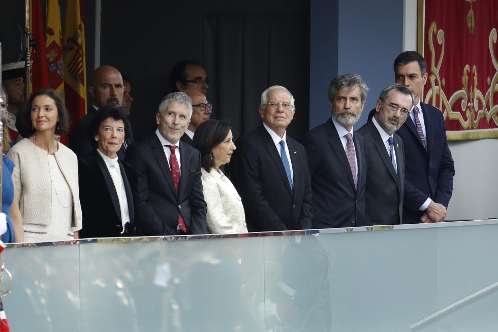 Los Reyes presiden el desfile del Día de la Fiesta Nacional