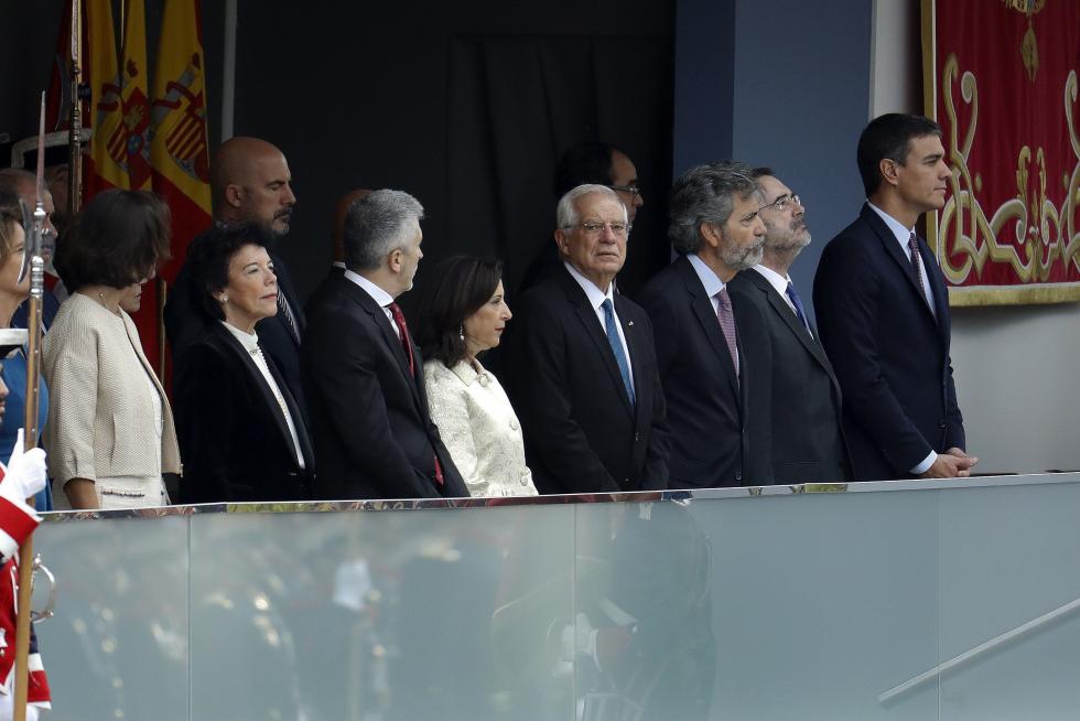 Los Reyes presiden el desfile del Día de la Fiesta Nacional