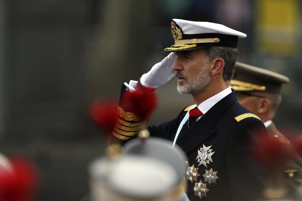 Los Reyes presiden el desfile del Día de la Fiesta Nacional