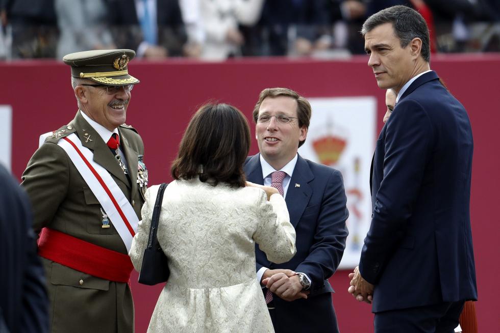 Los Reyes presiden el desfile del Día de la Fiesta Nacional