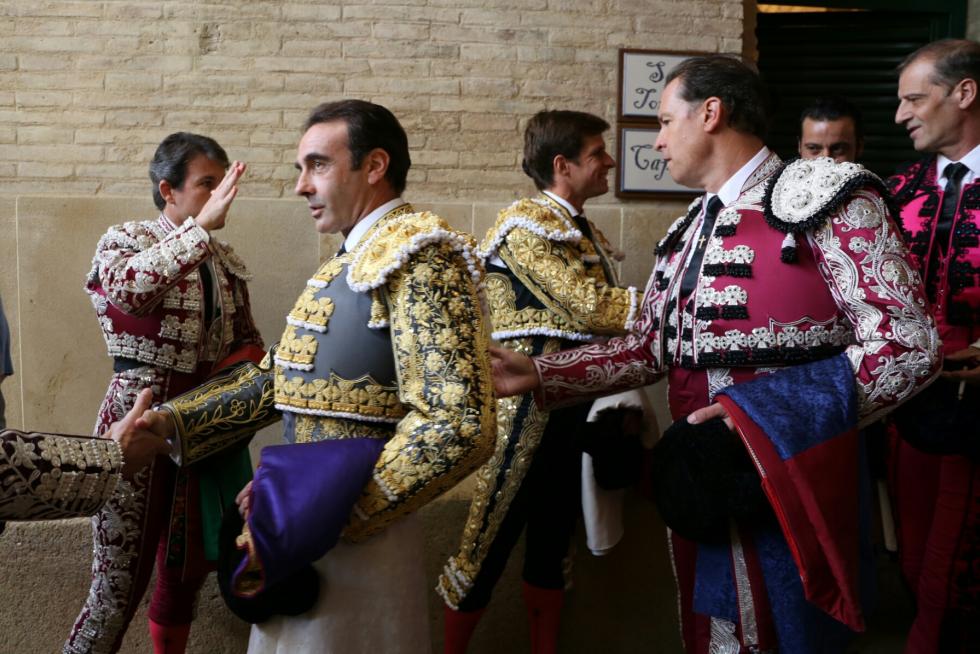 Cogida a Mariano de la Viña, subalterno de Enrique Ponce.