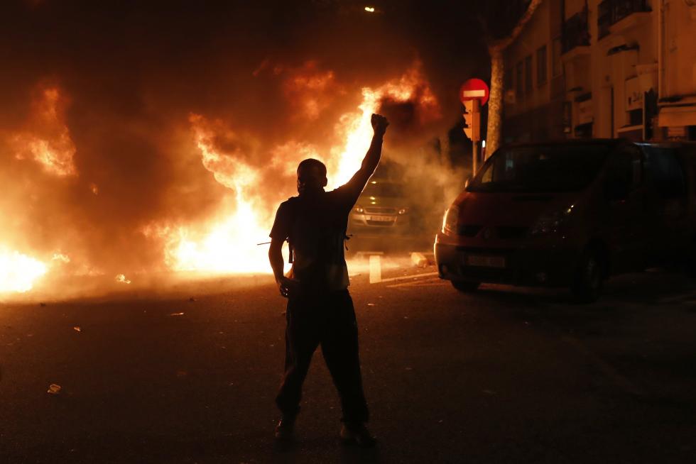 Tercera noche de incidentes en Barcelona