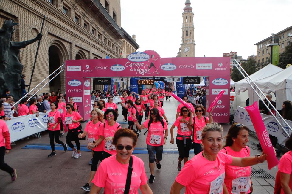 Un total de 13.000 participantes en la Carrera de la Mujer de Zaragoza.