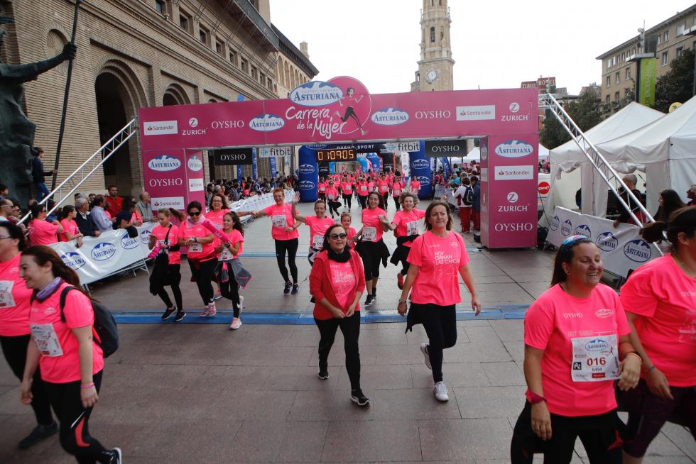 Un total de 13.000 participantes en la Carrera de la Mujer de Zaragoza.