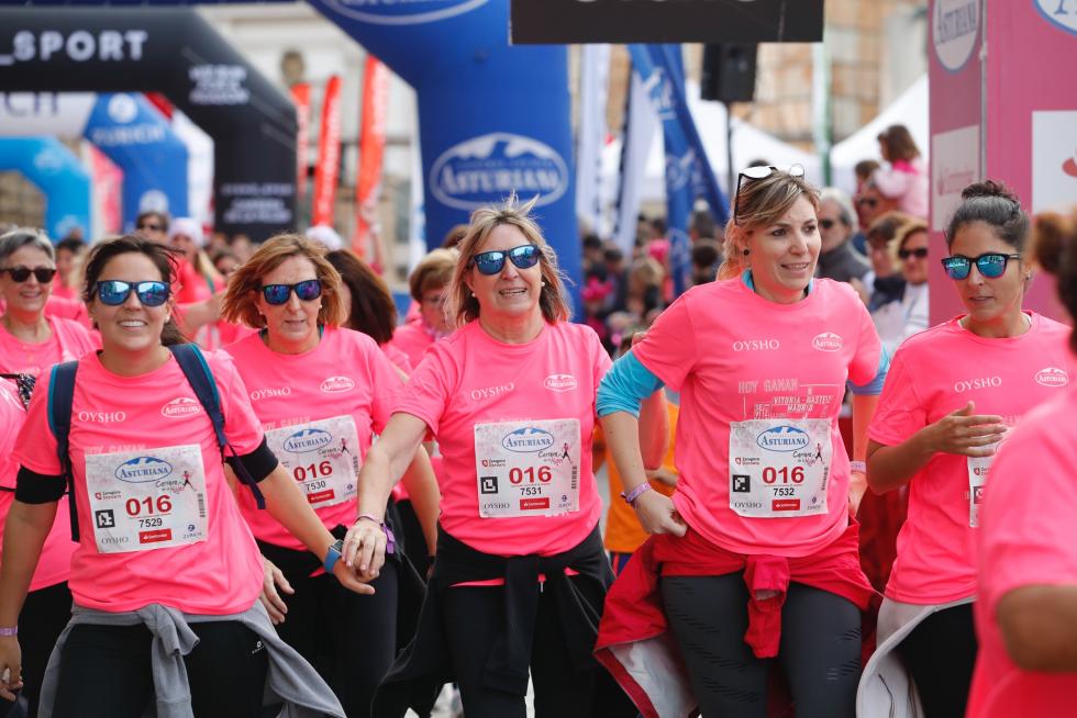 Un total de 13.000 participantes en la Carrera de la Mujer de Zaragoza.