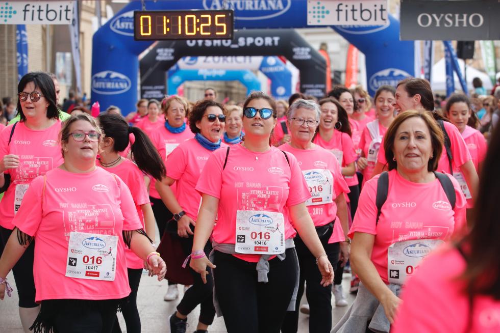 Un total de 13.000 participantes en la Carrera de la Mujer de Zaragoza.